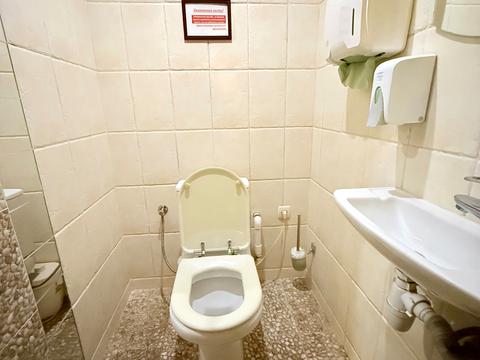 комерційна за адресою Оноре де Бальзака вул., 4