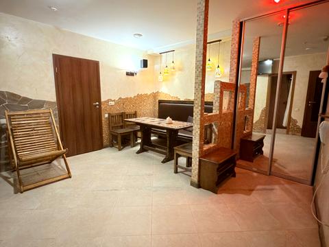 комерційна за адресою Оноре де Бальзака вул., 4