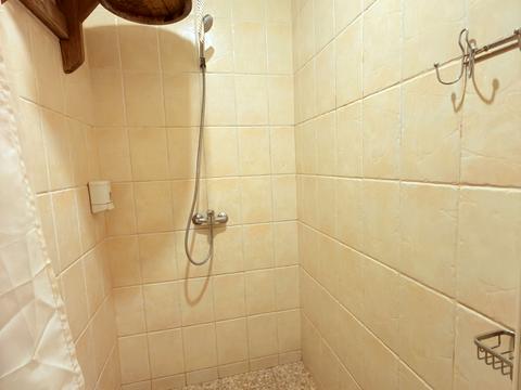 комерційна за адресою Оноре де Бальзака вул., 4