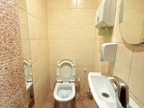 комерційна за адресою Оноре де Бальзака вул., 4