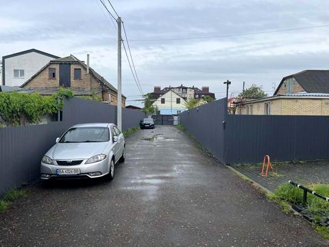 квартира за адресою Євгена Чикаленка вул. (Матросова), 8