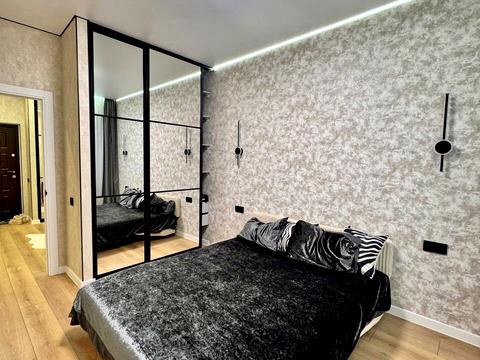 квартира за адресою Краснова вул., 1-Б