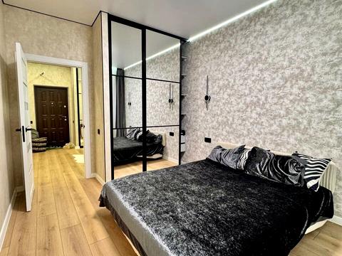 квартира за адресою Краснова вул., 1-Б