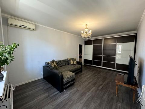 квартира по адресу Княжий Затон ул., 12