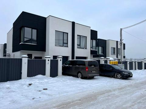 дом по адресу Радужная ул.