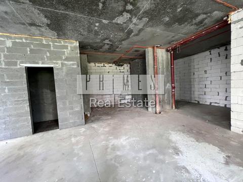 комерційна за адресою Межова вул., 8