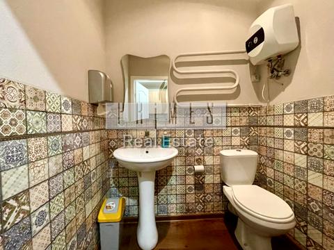 коммерческая по адресу Хорива ул., 7