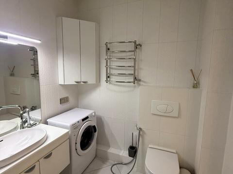 квартира за адресою Київ, Трускавецька вул., 4-Б