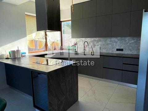 дом по адресу Броварська ул.