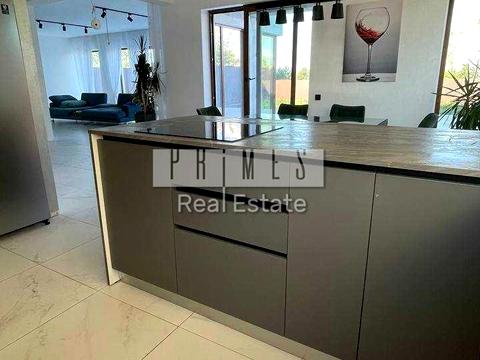 дом по адресу Броварська ул.