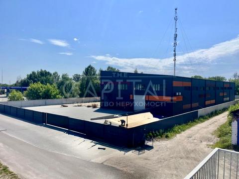 комерційна за адресою Житомирська вул., 2