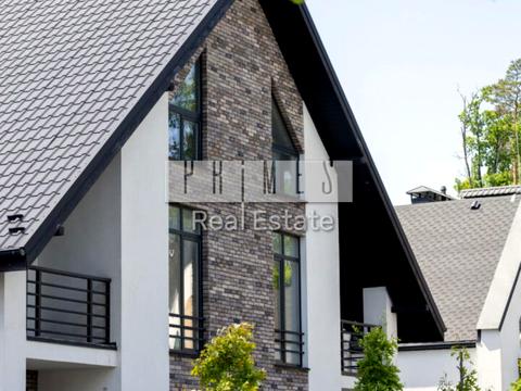 дом по адресу Евгения Коновальца ул.