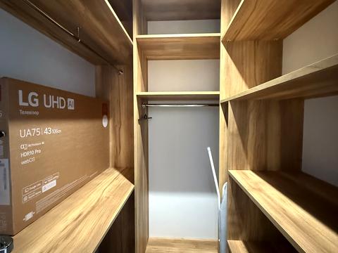 квартира за адресою Віктора Некрасова вул. (Північно-Сирецька), 6