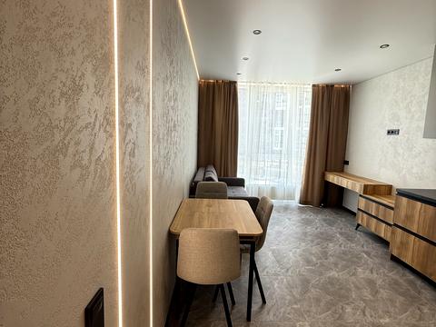 квартира за адресою Віктора Некрасова вул. (Північно-Сирецька), 6