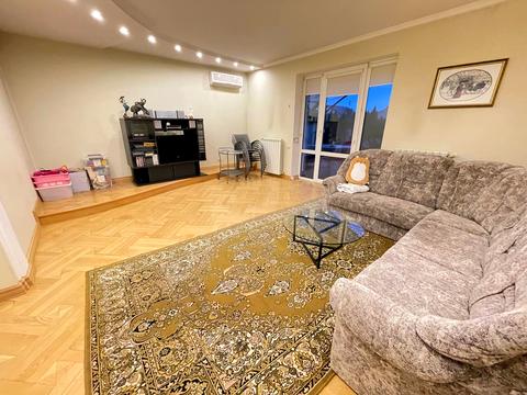 будинок за адресою с. Петриків, Стуса