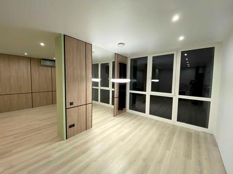 квартира за адресою Героїв полку "Азов" вул. (Маршала Малиновського), 8