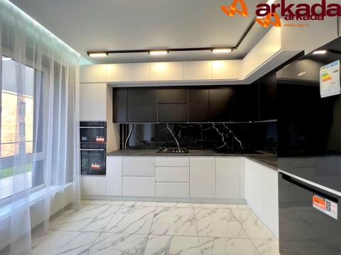 квартира за адресою Юліана Пелеша вул., 4