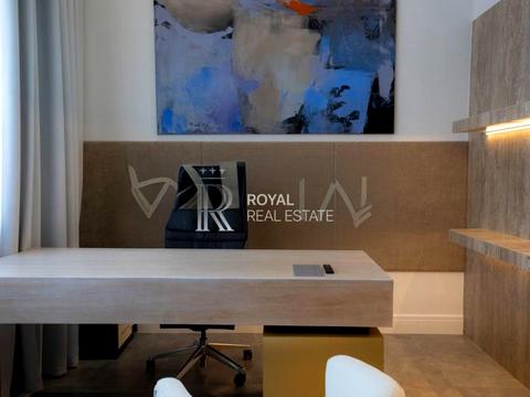 комерційна за адресою Богдана Хмельницького вул., 32