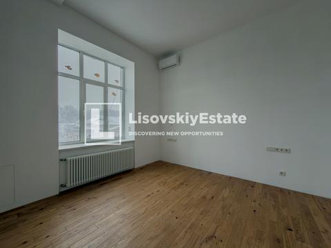 квартира за адресою Музейний пров., 8-Б