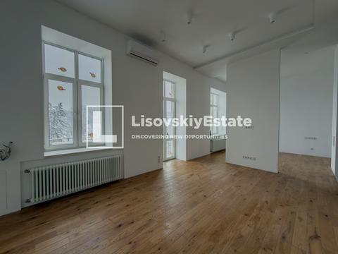 квартира за адресою Музейний пров., 8-Б