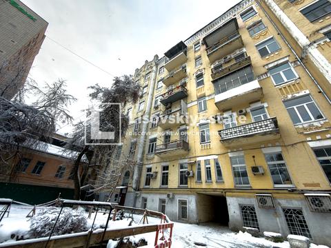 квартира за адресою Музейний пров., 8-Б