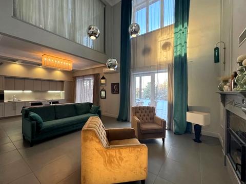 будинок за адресою Підгородне, Шкільна