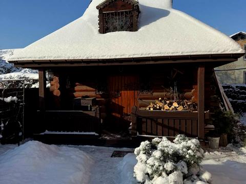 будинок за адресою Новаторів вул.