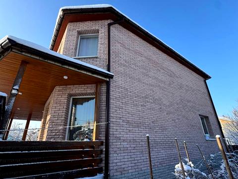 будинок за адресою Новаторів вул.