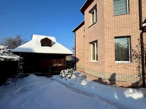 будинок за адресою Новаторів вул.