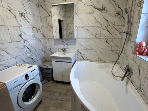 будинок за адресою Новаторів вул.