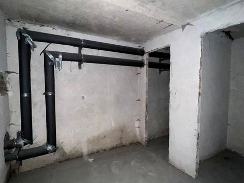 комерційна за адресою Генерала Тараса Чупринки вул. (Пушкіна), (Будинок)