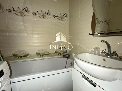 квартира за адресою В'ячеслава Чорновола вул. (Енгельса), 241/1