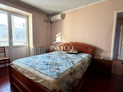 квартира за адресою В'ячеслава Чорновола вул. (Енгельса), 241/1