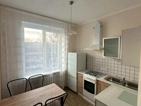 квартира за адресою Михайла Стельмаха вул., 7/2