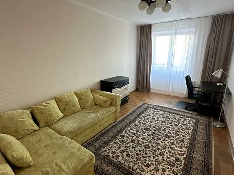 квартира за адресою Михайла Стельмаха вул., 7/2