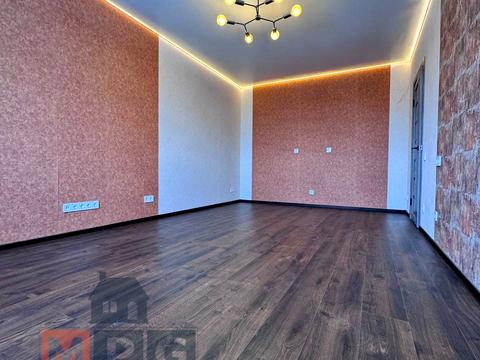 квартира за адресою Домобудівельна вул., 13