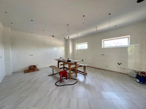 коммерческая по адресу Хотинская ул., 49Ж