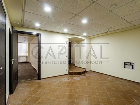 комерційна за адресою Басейна вул., 9-А