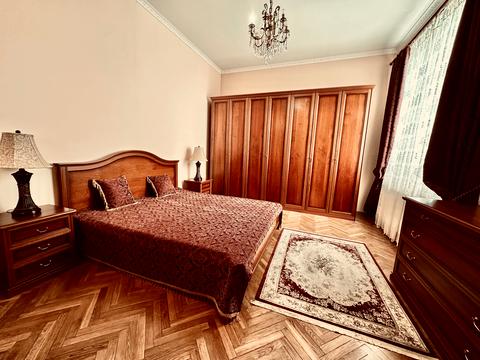 квартира по адресу Коновальца ул. (Энгельса), 37