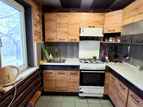 будинок за адресою Бережна вул.