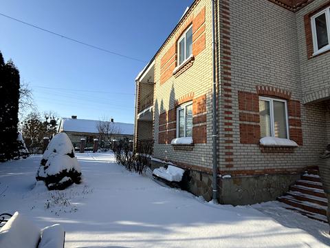 будинок за адресою Державності вул., 143а