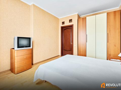 квартира за адресою Київ, Дмитрівська вул., 13-А