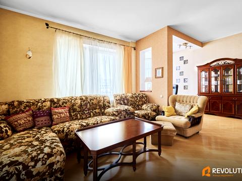 квартира за адресою Київ, Дмитрівська вул., 13-А