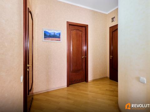 квартира за адресою Київ, Дмитрівська вул., 13-А