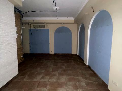 комерційна за адресою Микільсько-Слобідська вул., 2-Б