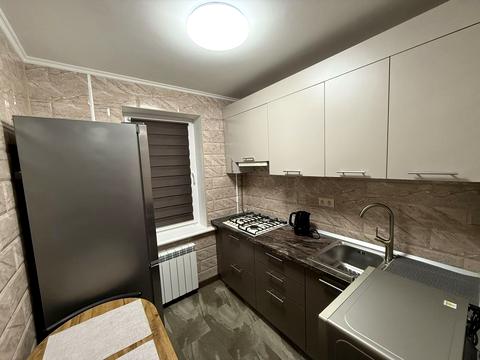 квартира за адресою Київ, Академіка Доброхотова вул., 3