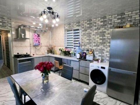 будинок за адресою Ігоря Сікорського вул.