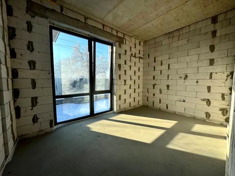 будинок за адресою Олександра Саєнка вул., 2