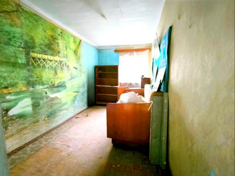 будинок за адресою с. Алтестове, Перша