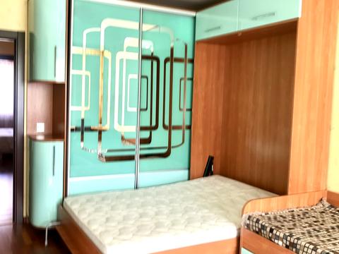 квартира за адресою Анни Ахматової вул., 35-А